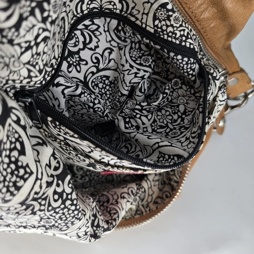 Hobo leather slouchy saddle shoulder bag boho